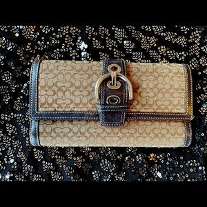 Coach signature brown wallet